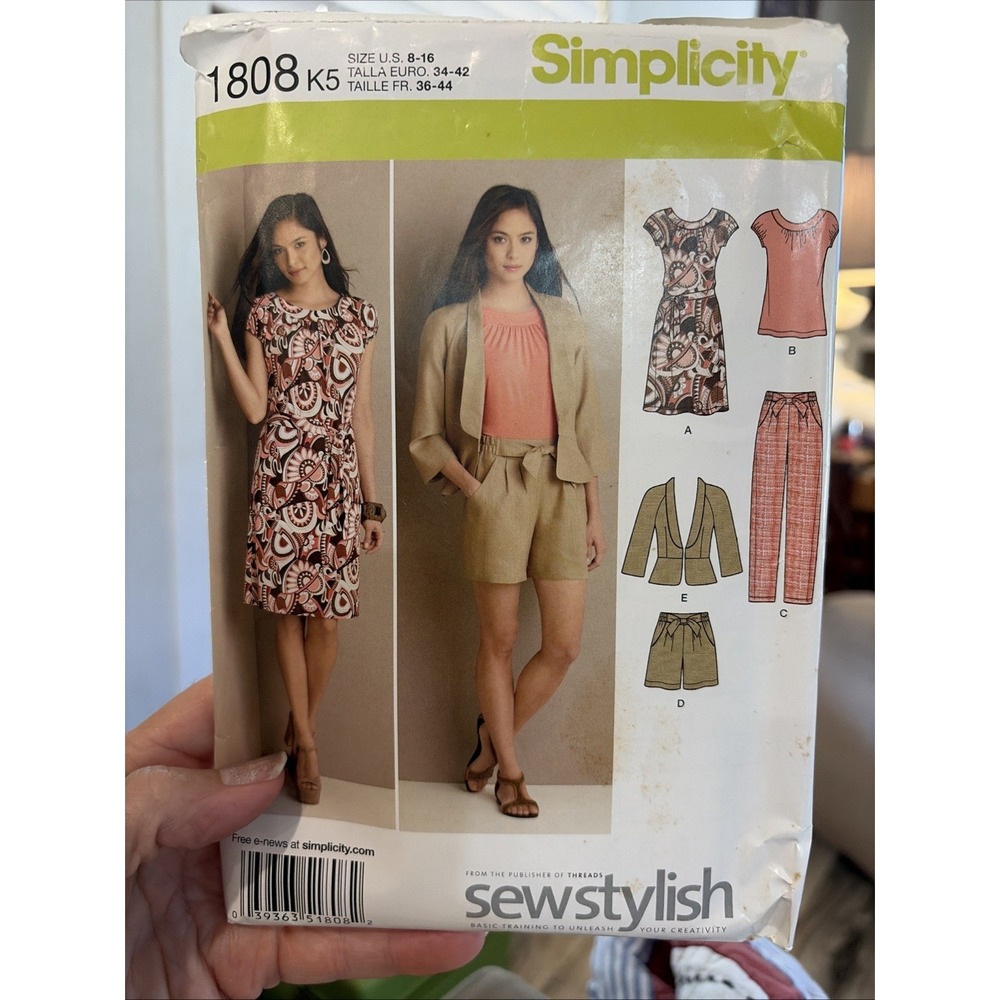 Simplicity Pattern 1808 Misses Shorts Pants Jacket Knit Dress Top Cut To A 14